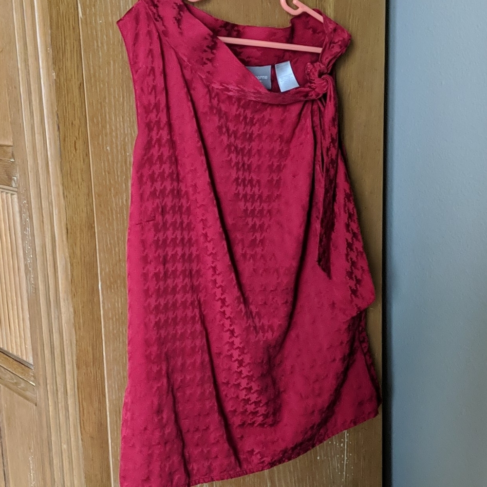 Silk and cotton red Liz Claiborne sleeveless top